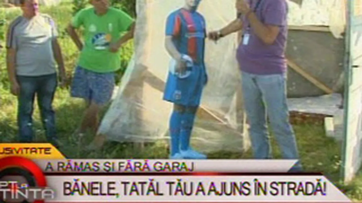 VIDEO INCREDIBIL! Tatal lui Banel sta intr-o baraca de celofan, cu serpii si sobolanii, la Bragadiru! Imi facusem alta mai pe camp si mi-au dat foc la ea oamenii