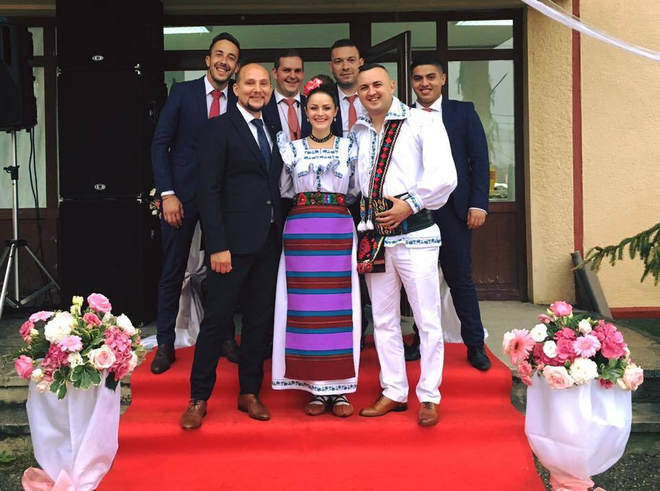 VASILICĂ GODJĂ de la ”Românii au talent” s-a căsătorit! Ce a făcut cu banii de la nuntă