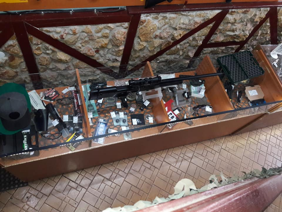 Magazinul de arme al lui Neluțu Măgurean