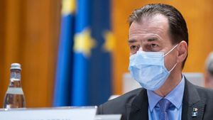 Câte măști utilizează Ludovic Orban pe zi? Răspunsul dat de premier