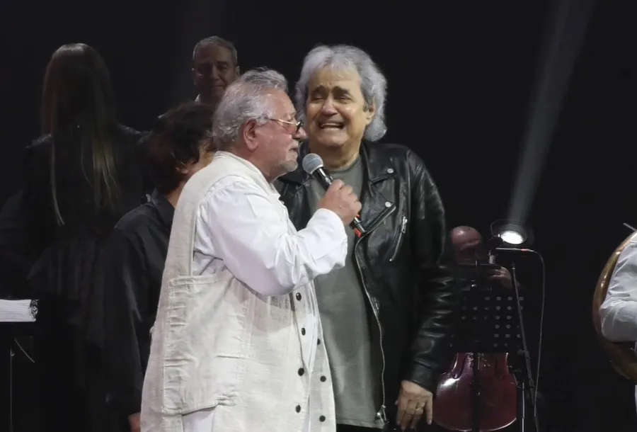 Membrii formației Iris au fost alături de maestru la concertul său aniversar