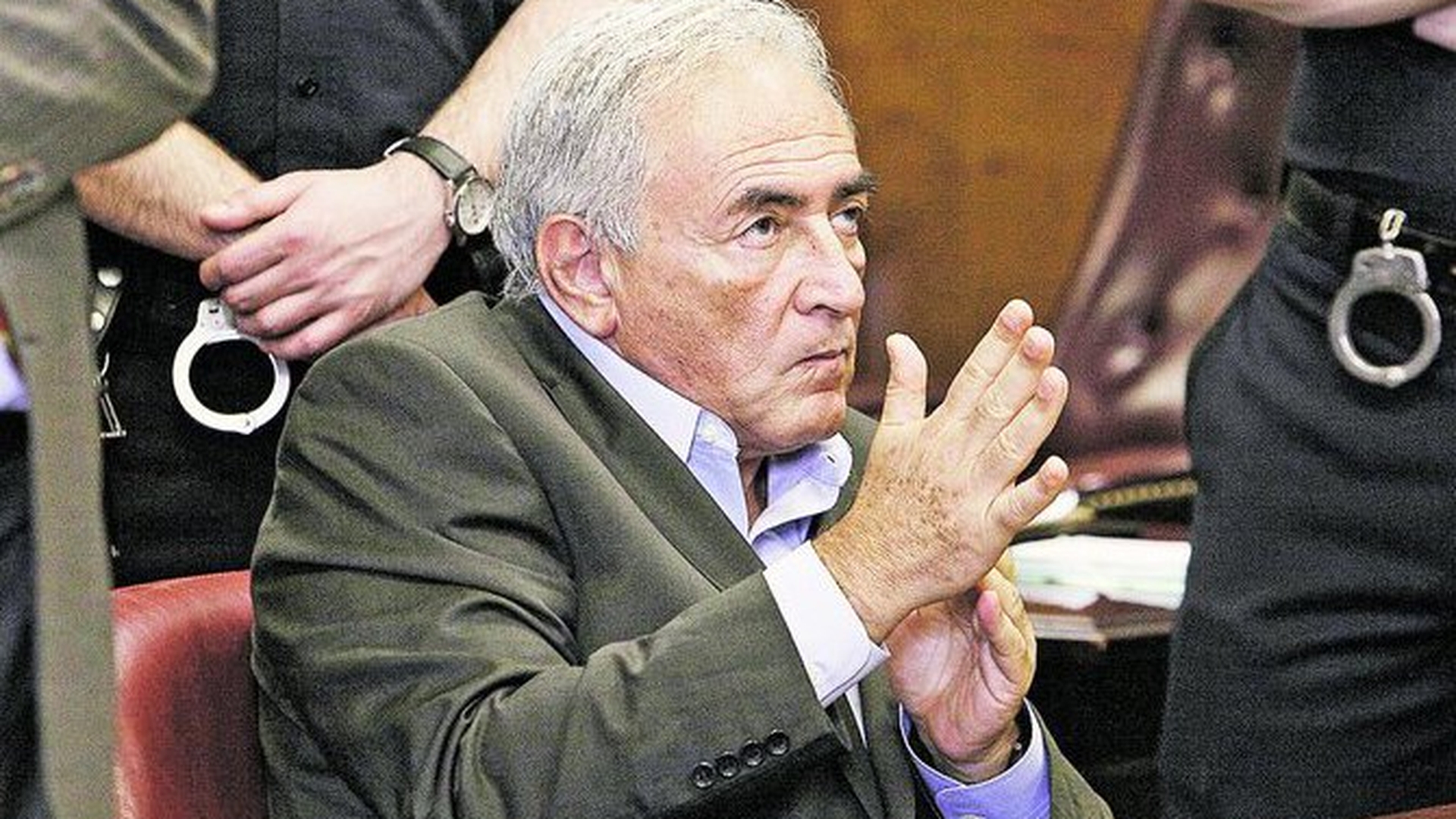O tanara belgiana ce lucreaza ca escorta contesta acuzatiile de viol aduse lui Dominique Strauss-Kahn