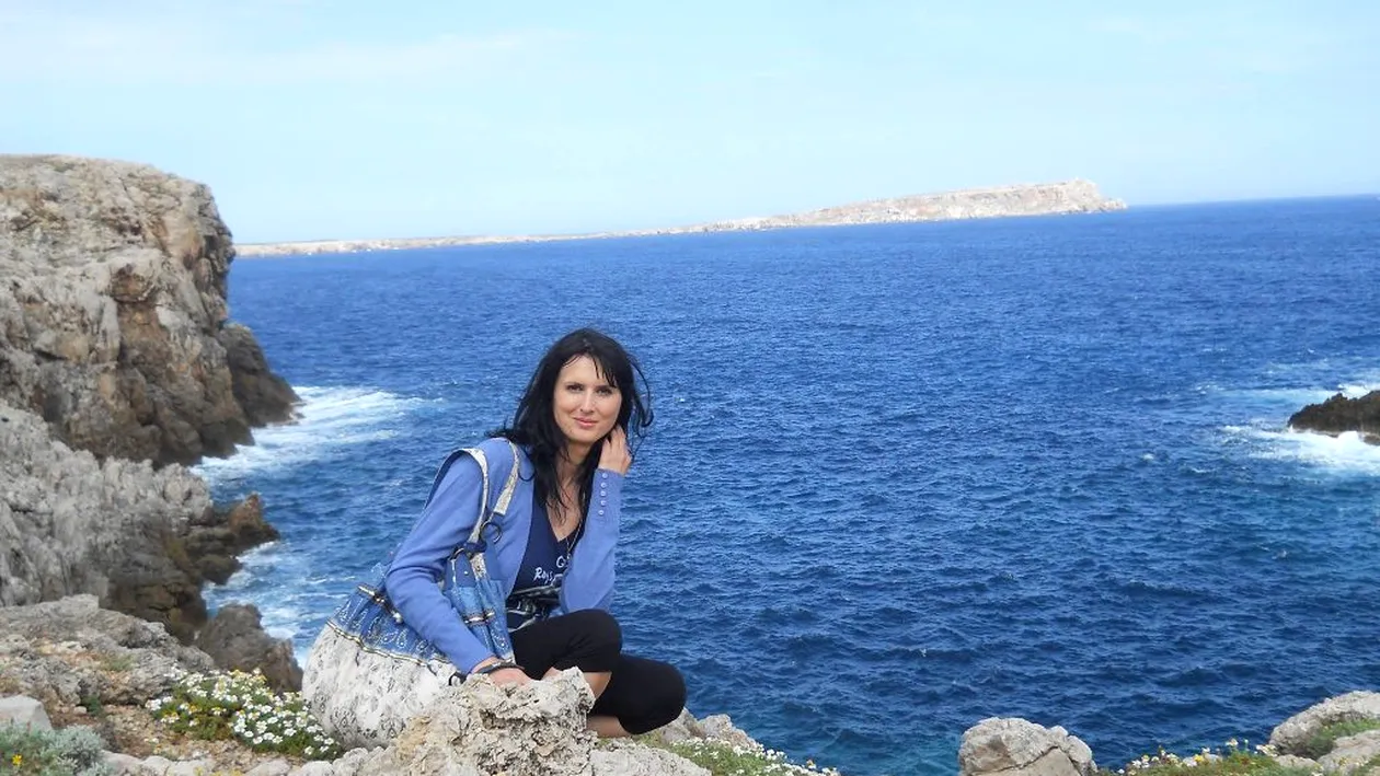 O asistentă medicală româncă a murit fulgerător în Italia. Simona Zodilă a căzut într-o prăpastie de 80 de metri