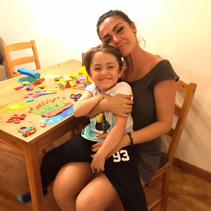 Andreea Mantea a dezvăluit unul dintre trucurile care o ajută să își mențină silueta. Licoarea pe care o bea face minuni și în organism