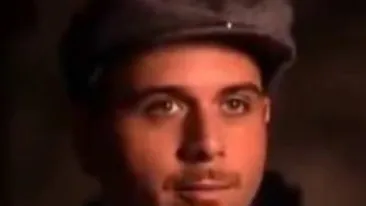 VIDEO A ajuns subiect de documentar dupa ce i-a batut mar pe agresorii iubitei sale!