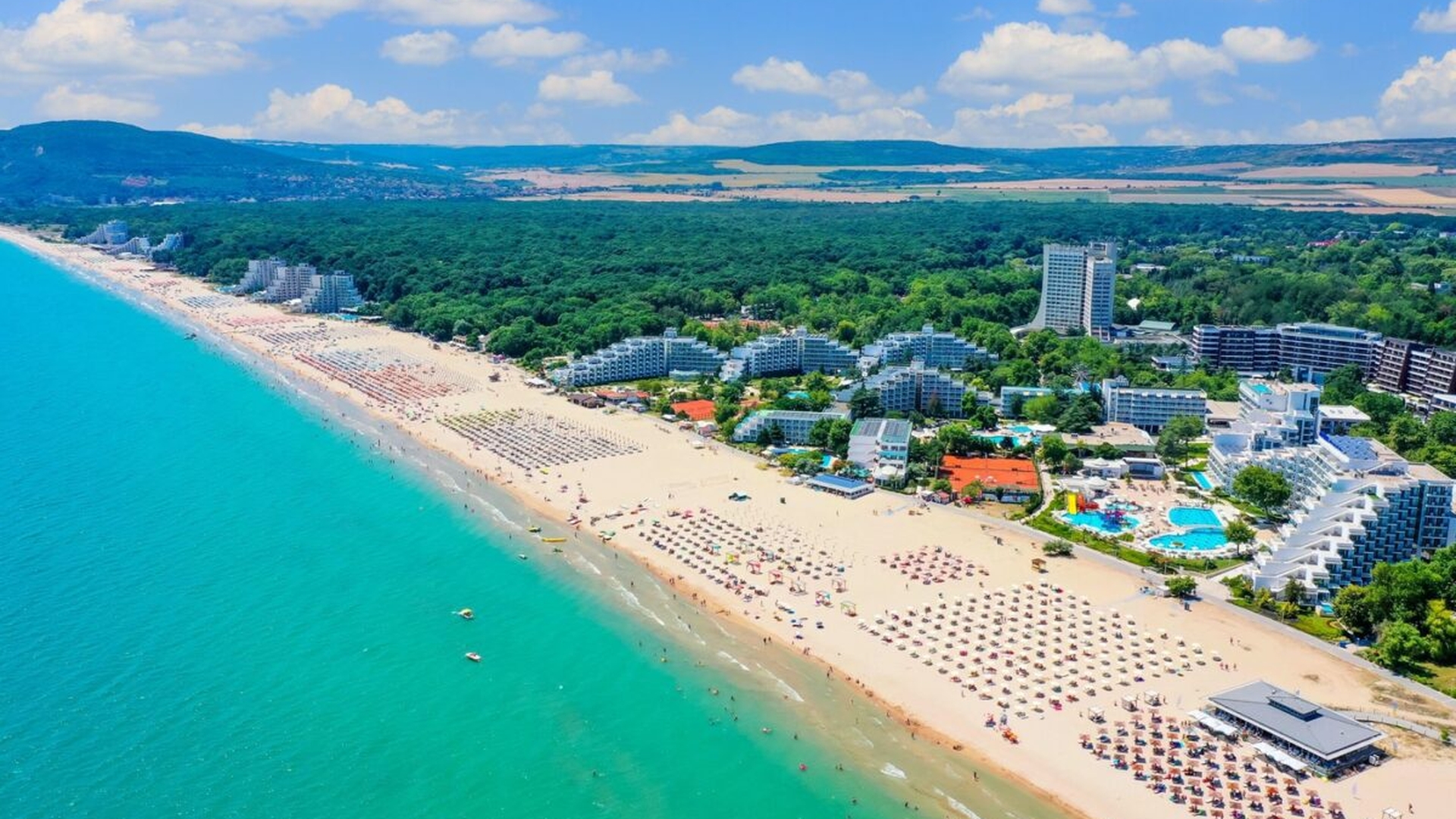 Un român a plătit 2000 de euro pentru o vacanță în Albena, dar și-a luat țeapa vieții. Ce a descoperit când a ajuns