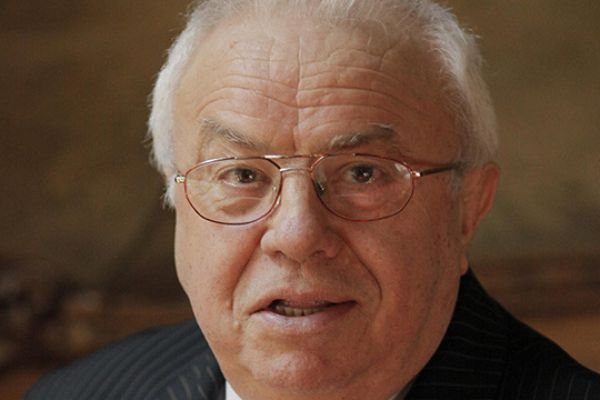 Alexandru Arșinel a ajuns la Terapie Intensivă: ”Inima nu a mai oxigenat creierul”
