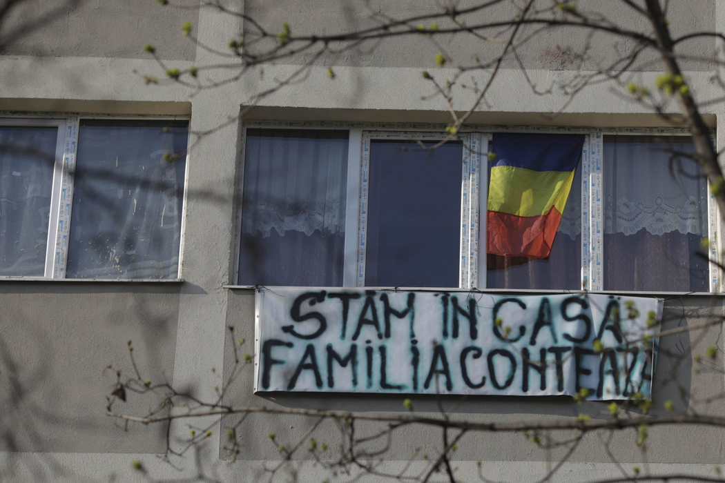 Statul în casă, cea mai bună măsură anti-COVID (Foto: Inquam Photos, Octav Ganea)