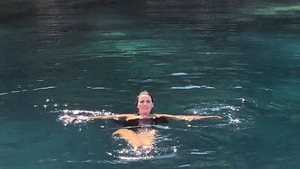 Lavinia Pîrva, poze sexy în costum de baie după aproape 6 luni de când a născut!