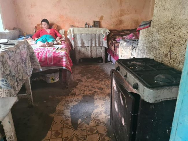 FOTO | Poveste demnă de film la Botoșani! O tânără a supraviețuit miraculos, după ce a fost bătută crunt de soț