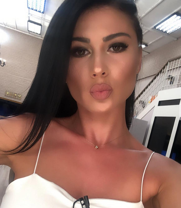 Cum arăta Bianca, femeia care i-a pus coarne lui Marian Grozavu la Insula iubirii 2025, înainte de acid și botox? O recunoști?