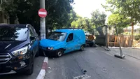 Alertă în București! Tânărul, care a protestat că se aruncă în Dâmbovița după ce a făcut accident, a fost reținut