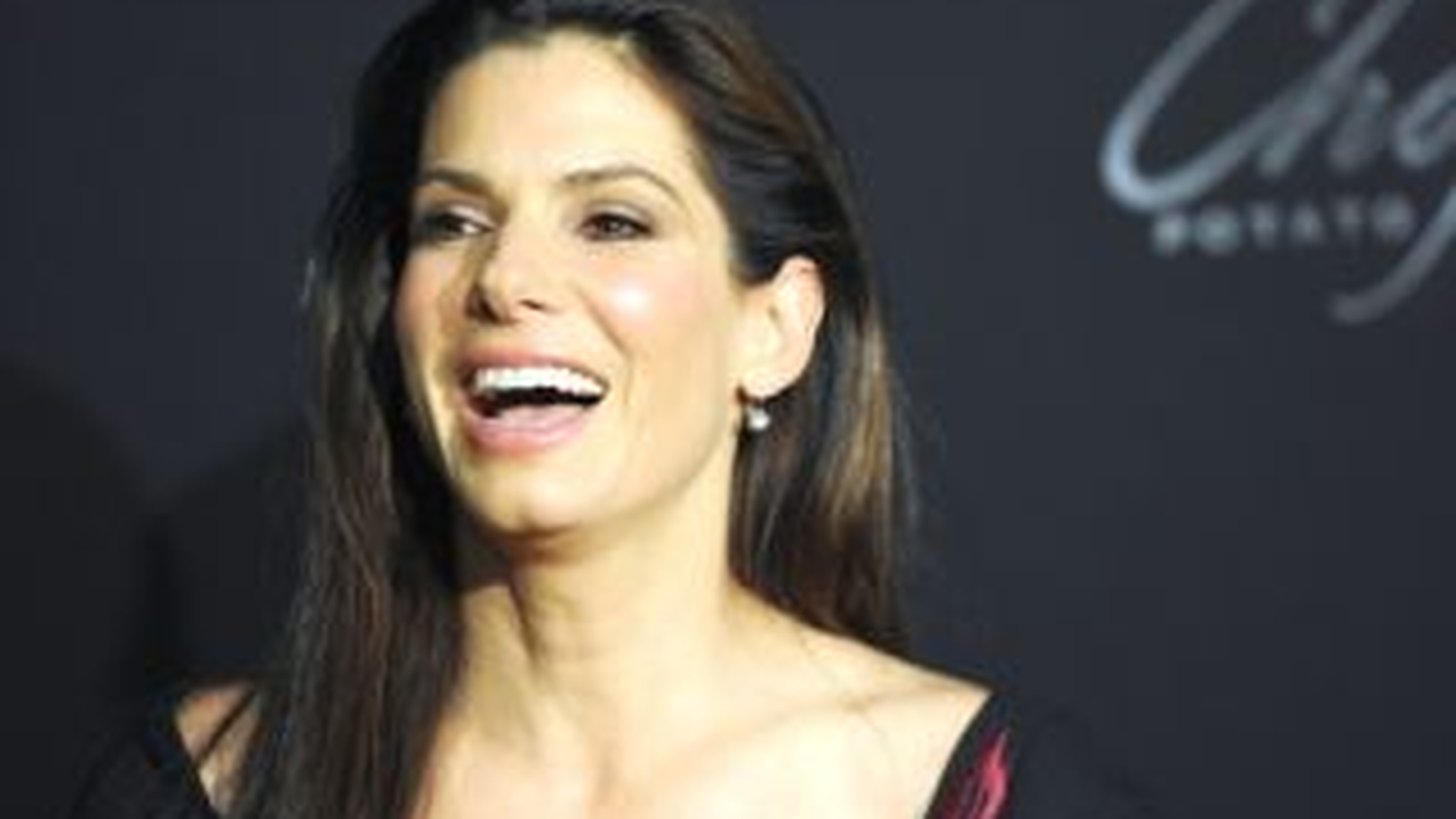 Sandra Bullock se lasa intepata!