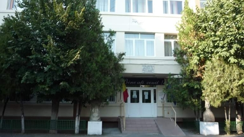 Tragedie la o școală din Prahova! Un băiețel a leșinat la ore, iar mai apoi a decedat la spital