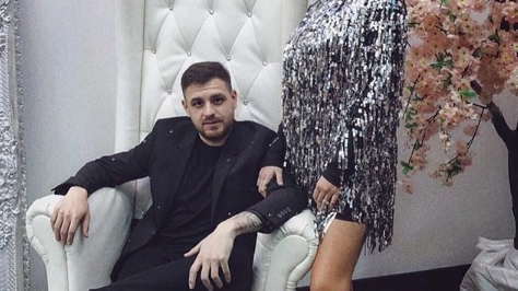 Bombă în showbiz! Betty Salam e însărcinată! Adolescenta îl face bunic pe tatăl manelist