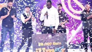 Ce face Mukinka Chibanga cu cei 20.000 de euro primiți de la Antena 1. Câștigătorul iUmor nu vrea să îi doneze