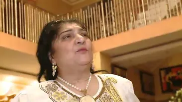 Curcani umpluti, somon la gratar si toate “porcariile”! Vrajitoarea Maria Campina gateste pentru 100 de persoane de Craciun!