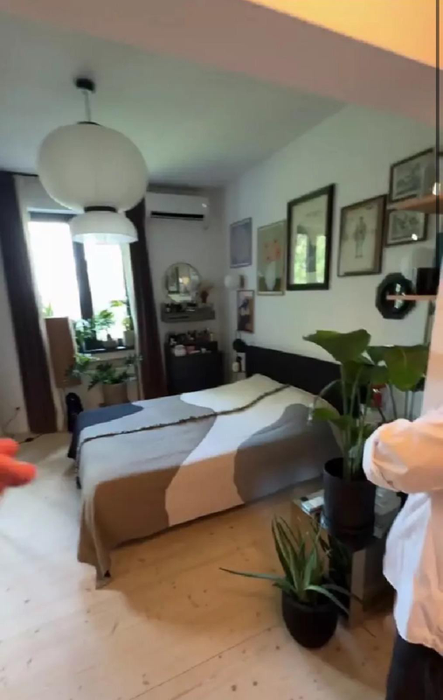 Cum arată apartamentul lui Maurice Munteanu din București. Locuința l-a costat peste 115.000 de euro