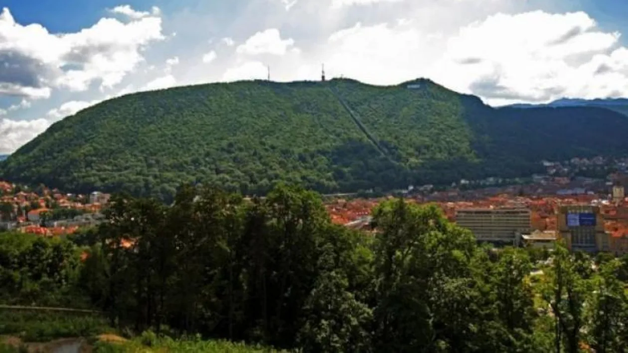 Poliţia a identificat cadavrul găsit pe Muntele Tâmpa. Victima are 19 ani şi este din Ilfov