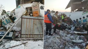Tragedie aviatică în Kazahstan. Cel puțin 14 oameni au murit după ce un avion cu 100 de pasageri la bord s-a prăbușit