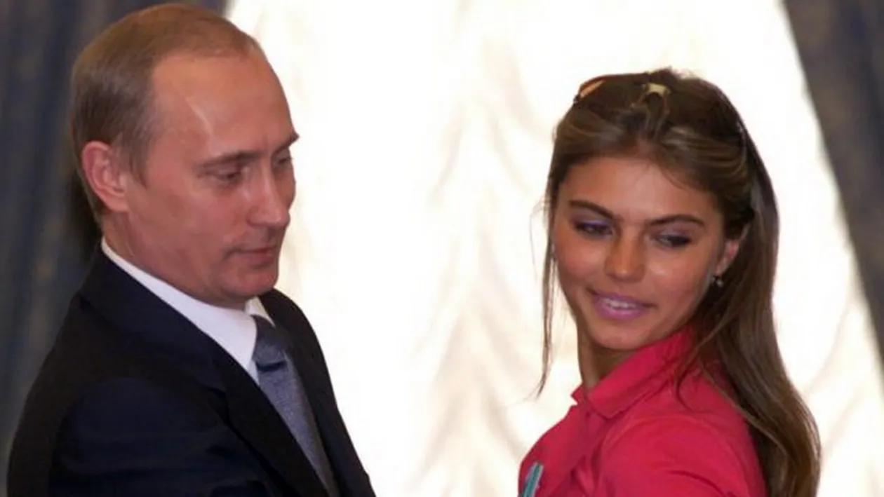 BOMBA ZILEI la Soci: Vladimir Putin s-a casatorit cu Alina Kabayeva!? Vezi cum a fost surprinsa iubita presedintelui