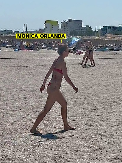 Monica Orlanda, super-sexy pe plaja din Mamaia (Foto: CANCAN.RO)