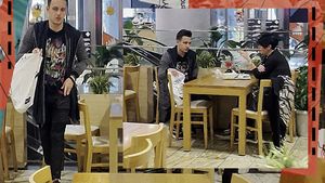 Cum i-am filmat pe Patrizia Paglieri și pe fiul ei, Francesco. S-a întâmplat într-un restaurant din mall