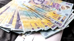 Pensionarii vor primi banii înaintea Paștelui. Poșta Română a început distribuirea în avans a pensiilor