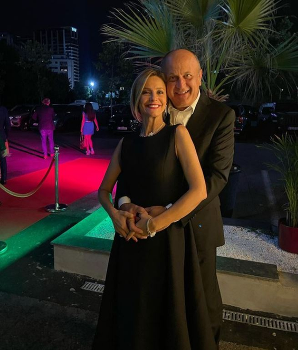 Imagini de senzație cu soția lui Dan Șucu! Diana s-a îndrăgostit iremediabil de Rapid: “Mă rog de el să mă ia la fiecare meci”