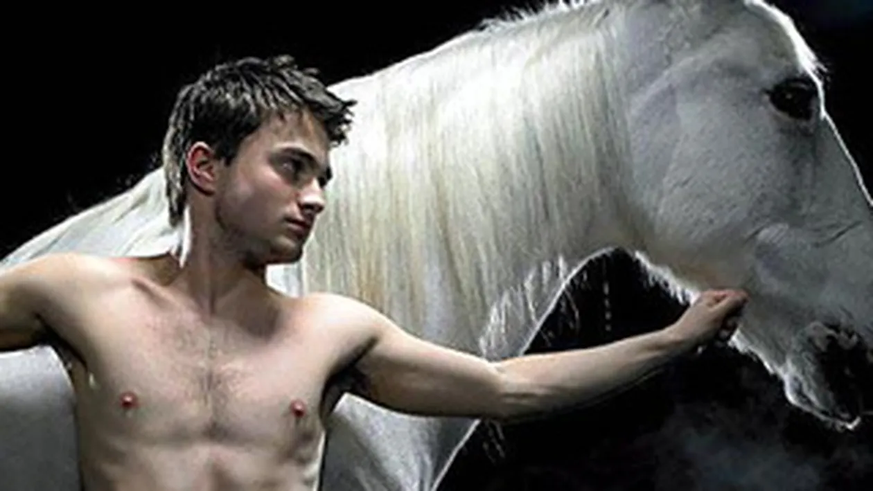 Harry Potter cam paros si urat mirositor! Daniel Radcliffe nu are voie sa se rada in partile intime! Afla de ce!