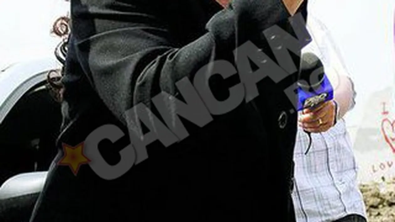 Cadourile bunicilor, abandonate la coltul casei