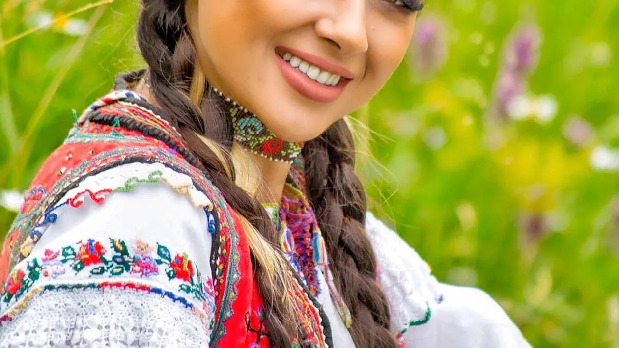 Cum arată Vlăduța Lupău fără pic de machiaj! Artista e de nerecunoscut. FOTO