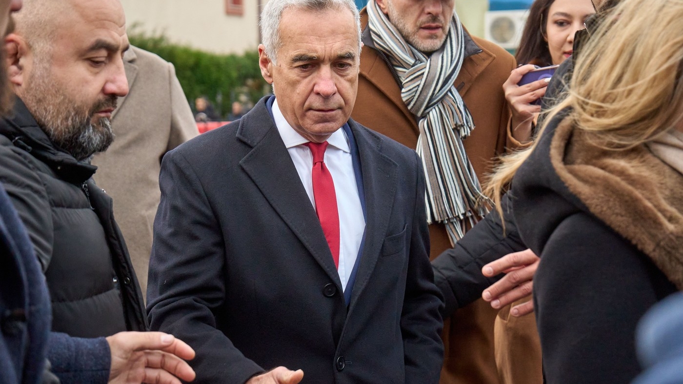 Ce religie are Călin Georgescu. Ce a apărut pe pagina sa de Wikipedia, în urma unor acuzații