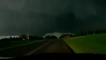 Peste 160 de oameni au murit in SUA in urma furtunilor violente