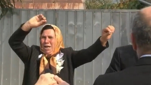 Au vazut-o milioane de romani cum chiuie, dar nimeni nu stie de ce este in stare! Povestea din spatele unui viral uluitor!