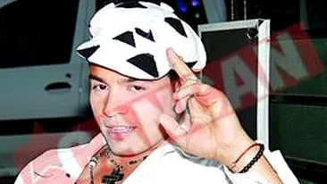 Moni l-a invitat acasa pe Jean de la Craiova