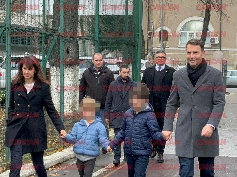 Candidatul USR la funcția de primar general al Capitalei, Cătălin Drulă, a votat în această dimineață