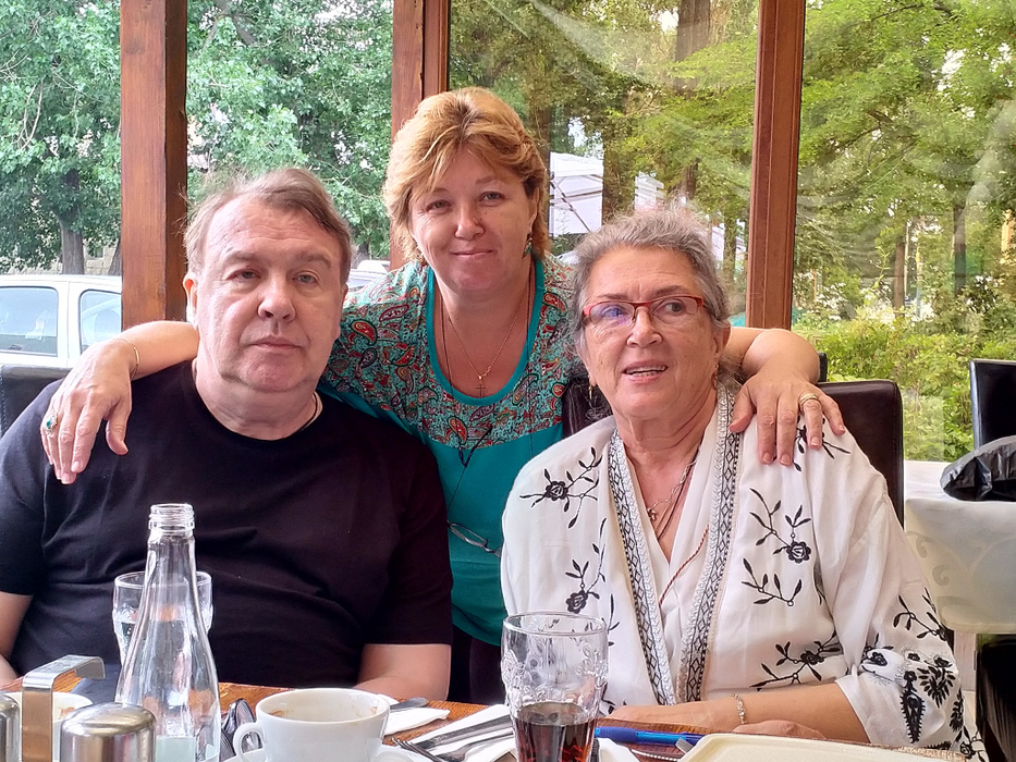 Ilie Micolov NU a murit singur la spital! Soția lui Adrian Daminescu a răbufnit: “Neistruiți și needucați!”