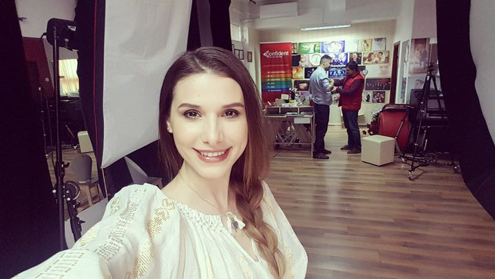 Ioana Picoș, din serialul "La Bloc", de pe Pro TV, a câștigat procesul cu fostul soț