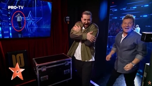 Cine e, de fapt, Valentin Alexiu, Freddy Mercury din Iași care i-a șocat pe Smiley, Andra Măruță și pe Andi Moisescu la preselecțiile Românii au Talent de la Pro TV
