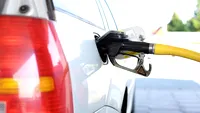 Atenție, români! Benzina și motorina își schimbă denumirea