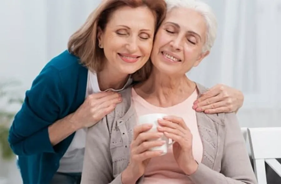 Cât câștigă lunar o badantă