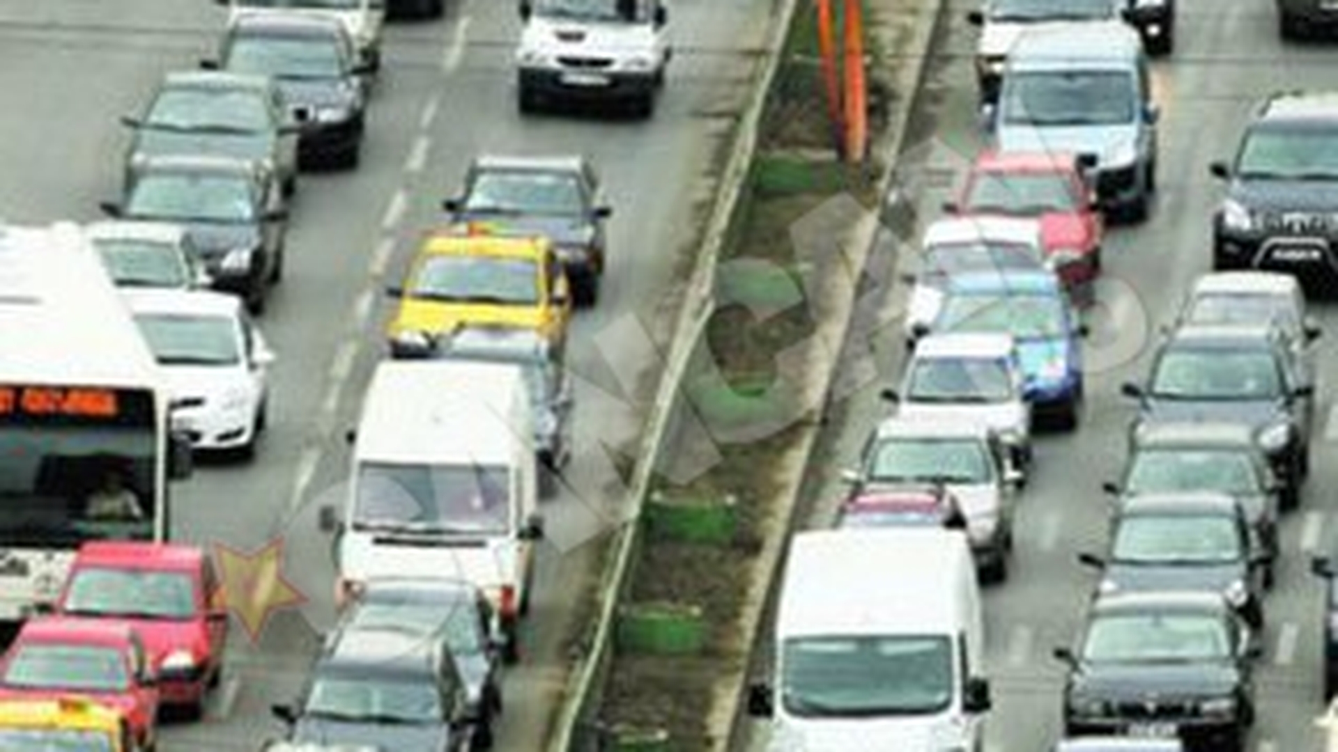 Taxa auto va scadea cu 30%