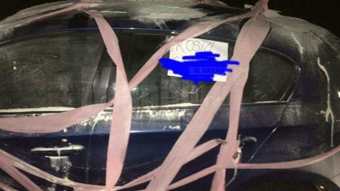 Un bărbat din Suceava şi-a găsit BMW-ul vandalizat! Care a fost motivul răzbunării