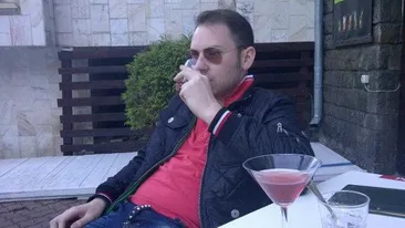 I se poate intampla chiar si lui Andrei Versace! Vezi ce a patit celebrul crai de Dorobanti, in timp ce se plimba prin mall! VIDEO