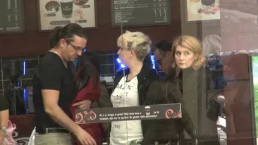 Nu se mai fereste sa apara alaturi de el! Alessandra Stoicescu si-a scos sotul misterios in lume!