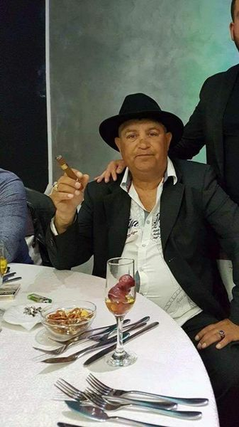 FOTO | Cum a fost la funeraliile lui Cristofor Duduianu! Salam, îngenuncheat de durere!