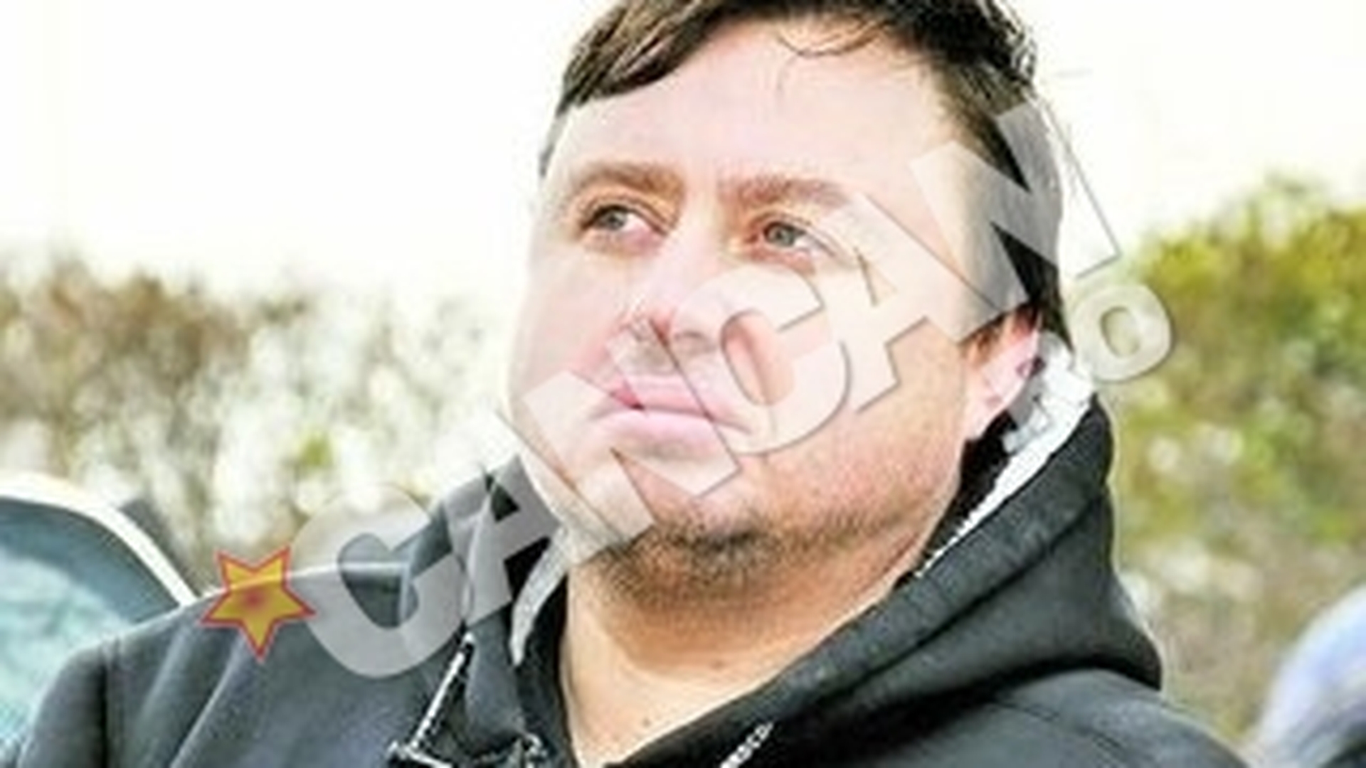 Santier in lucru, in plin sezon estival, la faimosul cuibusor de nebunii din Mamaia. George Bosanceanu isi reface hotelul