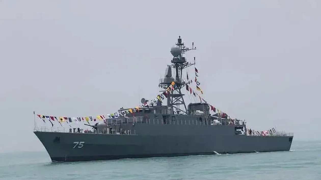 Atac în apropiere de Maldive: o navă iraniană a fost distrusă, zeci de victime dispărute