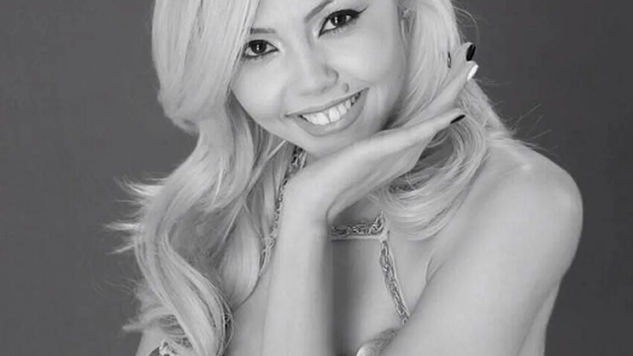 Ce se întâmplă cu mormântul Denisei Manelista, la 6 ani de la moartea artistei. Tatăl ei e cel care a făcut descoperirea